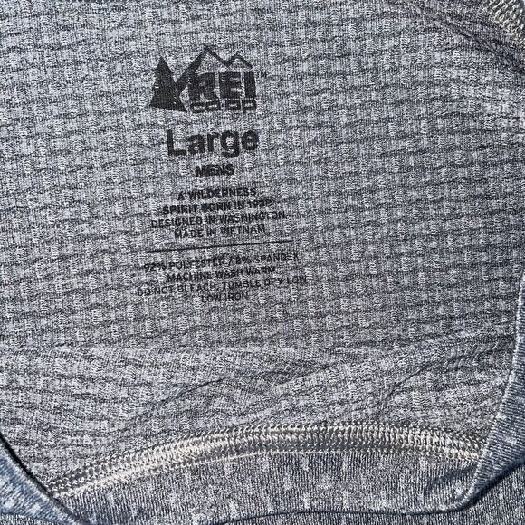 REI Mens Lightweight Crew Baselayer Shirt Alloy Gray Size LG Long Sleeves EUC - Picture 3 of 7